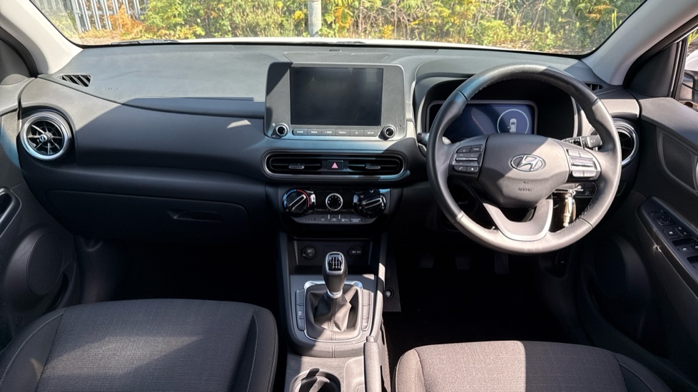 Hyundai KONA 1.0 TGDi 48V MHEV SE Connect 5dr Petrol Hatchback - Image 10