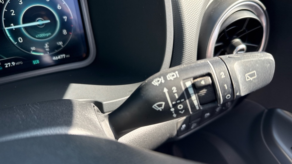 Hyundai KONA 1.0 TGDi 48V MHEV SE Connect 5dr Petrol Hatchback - Image 34