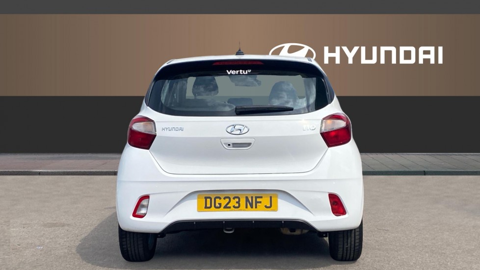 Hyundai i10 1.0 MPi SE Connect 5dr Petrol Hatchback - Image 6