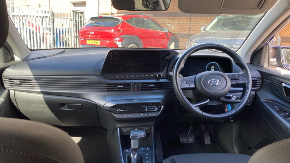 Hyundai i20 1.0T GDi 48V MHD Premium 5dr DCT Petrol Hatchback - Image 10