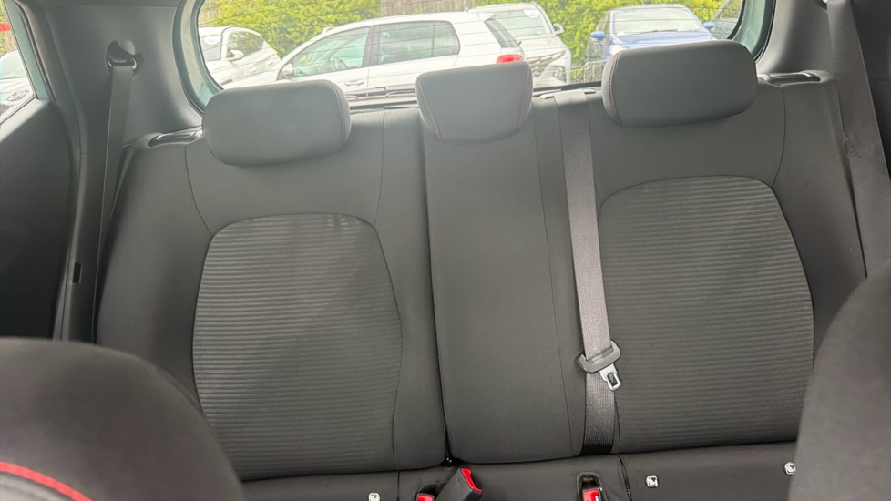 Hyundai i10 1.0 T-GDi N Line 5dr Petrol Hatchback - Image 15