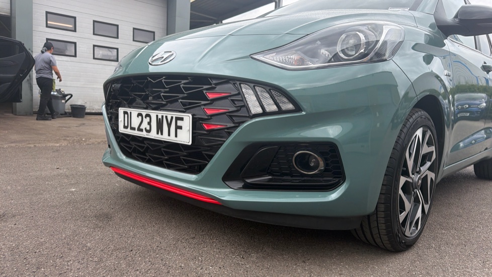 Hyundai i10 1.0 T-GDi N Line 5dr Petrol Hatchback - Image 28