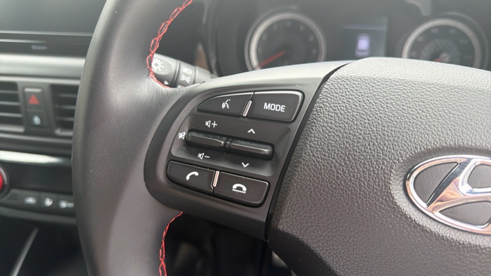 Hyundai i10 1.0 T-GDi N Line 5dr Petrol Hatchback - Image 32