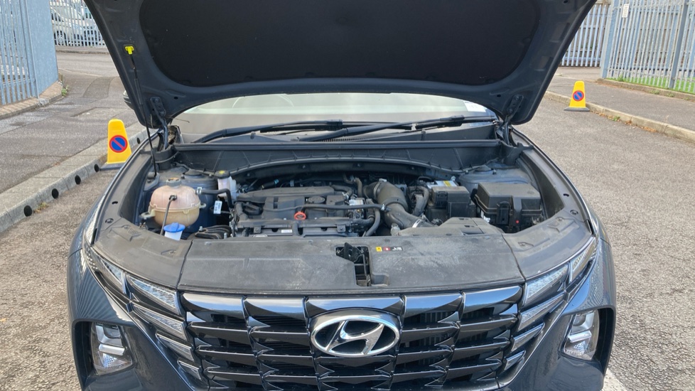 Hyundai TUCSON 1.6 TGDi SE Connect 5dr 2WD Petrol Estate - Image 8