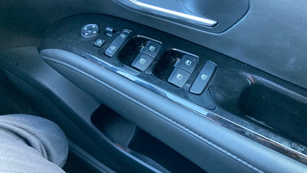 Hyundai TUCSON 1.6 TGDi SE Connect 5dr 2WD Petrol Estate - Image 36