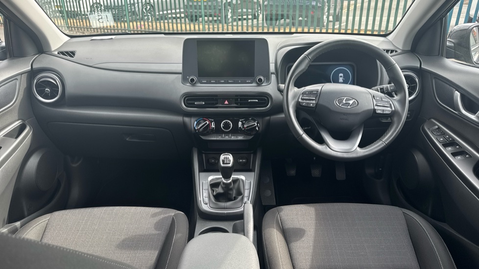 Hyundai KONA 1.0 TGDi 48V MHEV SE Connect 5dr Petrol Hatchback - Image 10