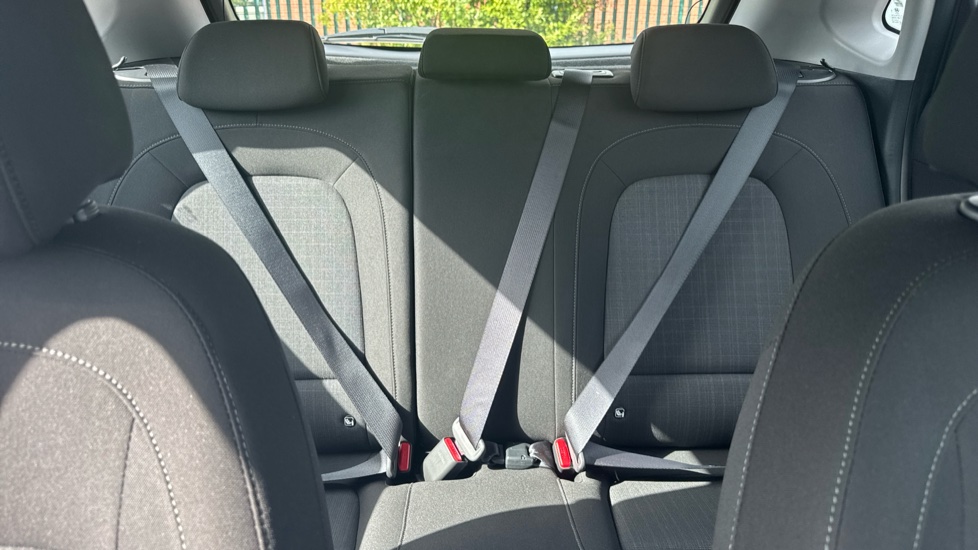 Hyundai KONA 1.0 TGDi 48V MHEV SE Connect 5dr Petrol Hatchback - Image 15