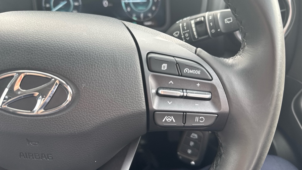 Hyundai KONA 1.0 TGDi 48V MHEV SE Connect 5dr Petrol Hatchback - Image 24