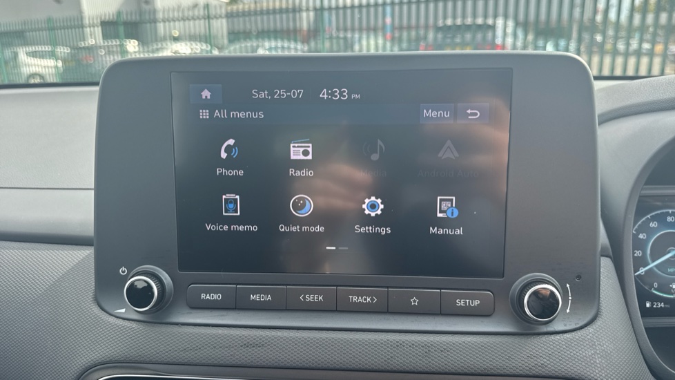 Hyundai KONA 1.0 TGDi 48V MHEV SE Connect 5dr Petrol Hatchback - Image 28