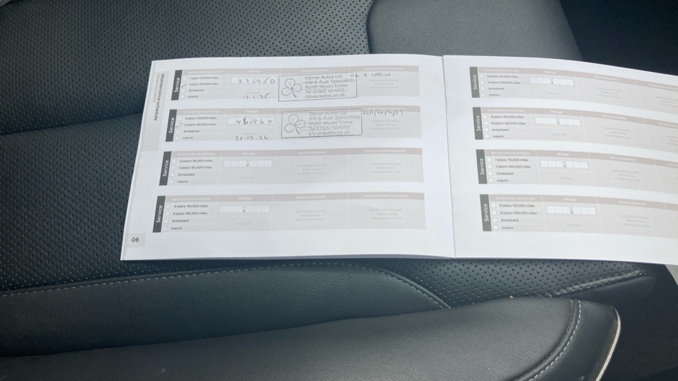 Hyundai SANTA FE 1.6 TGDi Plug-in Hybrid Premium 5dr 4WD Auto Estate - Image 19