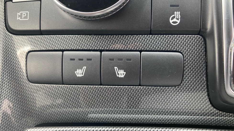 Hyundai SANTA FE 1.6 TGDi Plug-in Hybrid Premium 5dr 4WD Auto Estate - Image 28