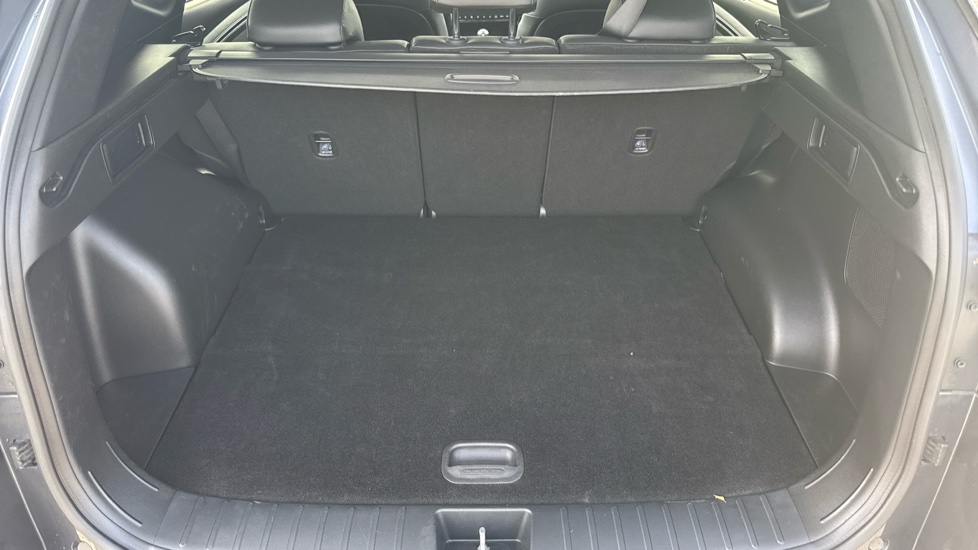 Hyundai TUCSON 1.6 TGDi Ultimate 5dr 2WD Petrol Estate - Image 4