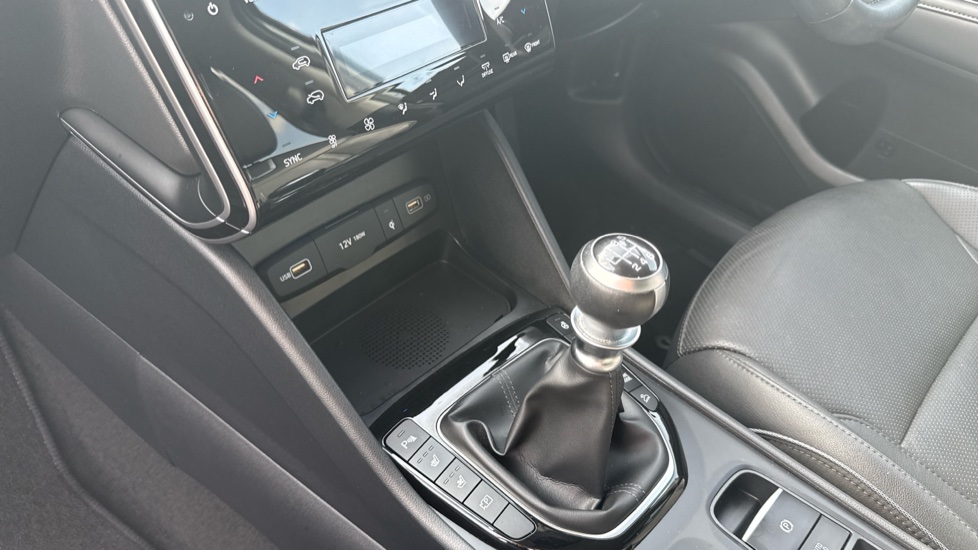Hyundai TUCSON 1.6 TGDi Ultimate 5dr 2WD Petrol Estate - Image 13