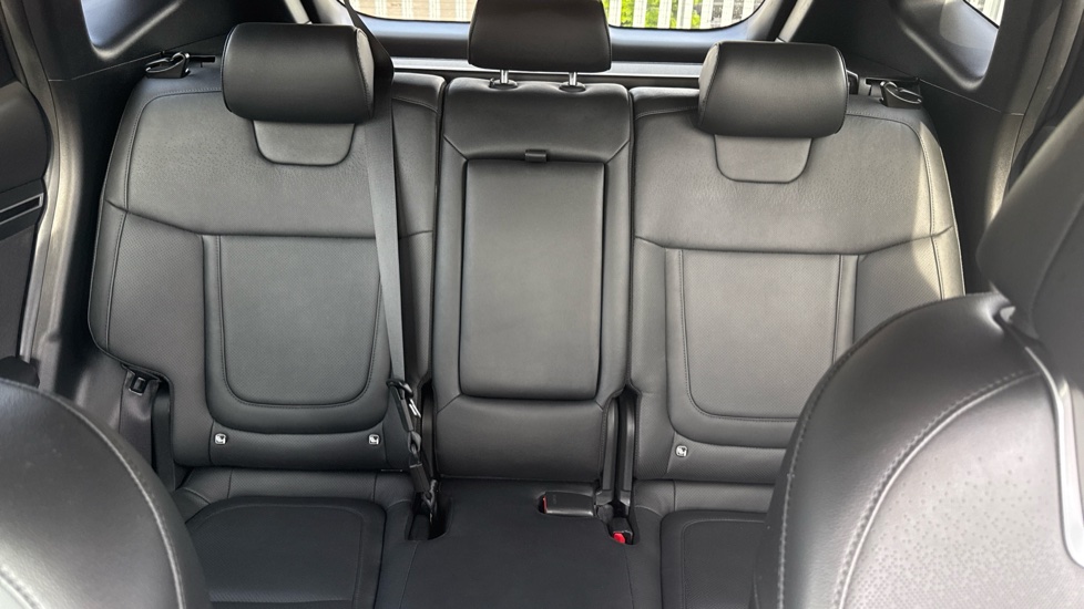 Hyundai TUCSON 1.6 TGDi Ultimate 5dr 2WD Petrol Estate - Image 15