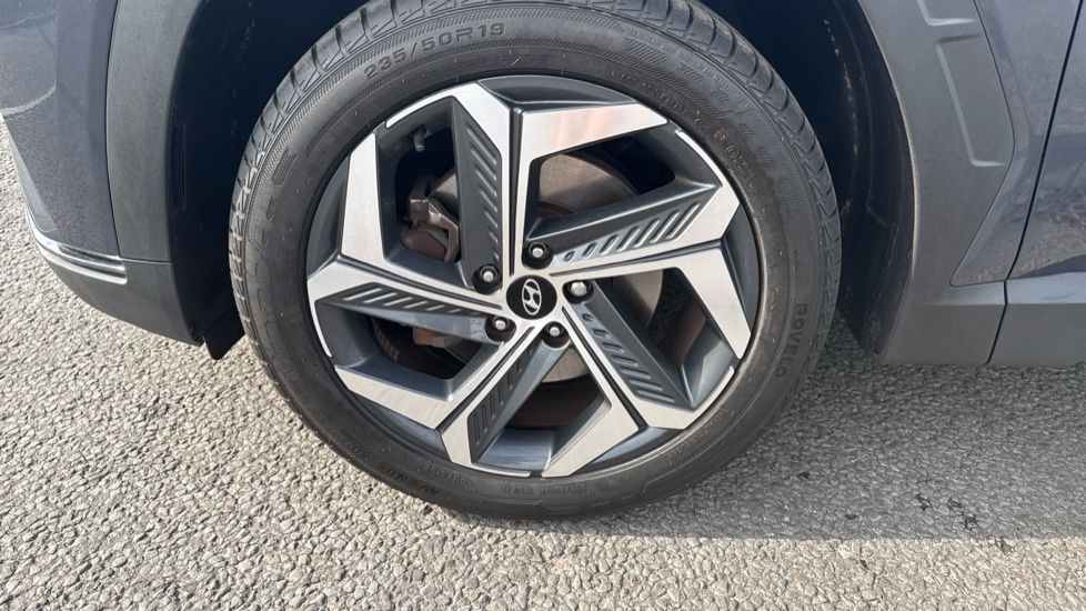 Hyundai TUCSON 1.6 TGDi Ultimate 5dr 2WD Petrol Estate - Image 24