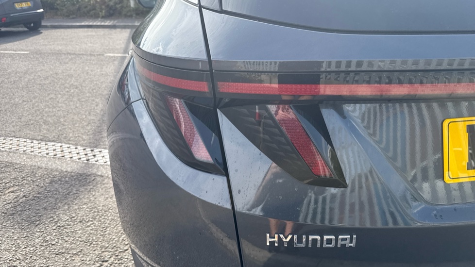Hyundai TUCSON 1.6 TGDi Ultimate 5dr 2WD Petrol Estate - Image 29