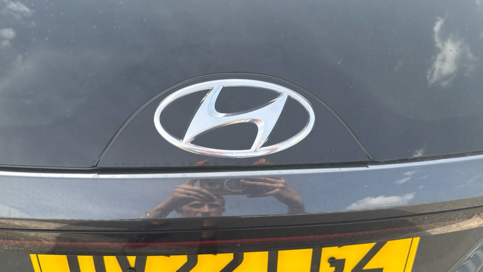 Hyundai TUCSON 1.6 TGDi Ultimate 5dr 2WD Petrol Estate - Image 31