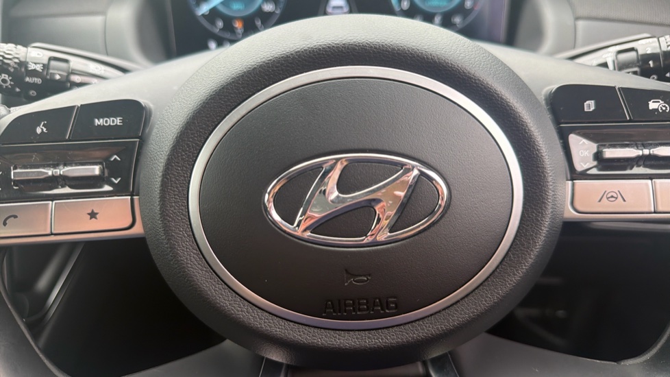 Hyundai TUCSON 1.6 TGDi Premium 5dr 2WD Petrol Estate - Image 22