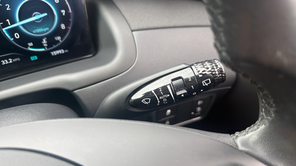 Hyundai TUCSON 1.6 TGDi Premium 5dr 2WD Petrol Estate - Image 24