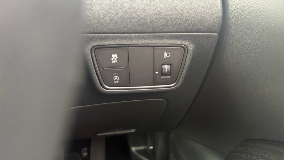 Hyundai TUCSON 1.6 TGDi Premium 5dr 2WD Petrol Estate - Image 34