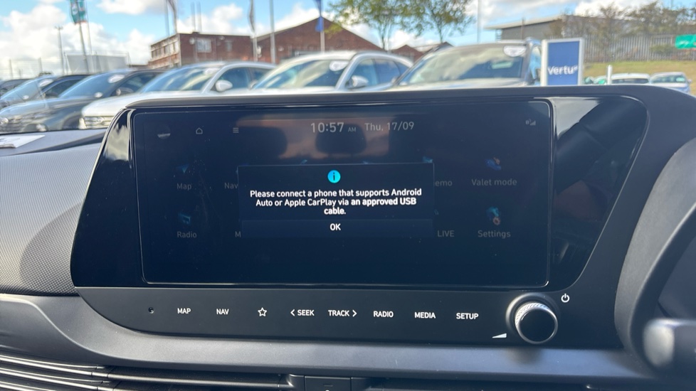 Hyundai i20 1.0T GDi Advance 5dr DCT Petrol Hatchback - Image 33