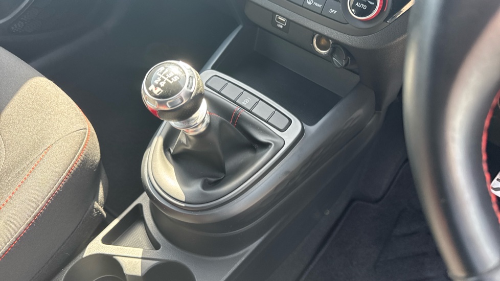 Hyundai i10 1.0 T-GDi N Line 5dr Petrol Hatchback - Image 13