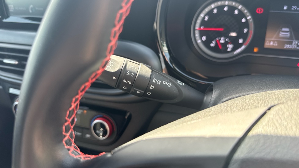 Hyundai i10 1.0 T-GDi N Line 5dr Petrol Hatchback - Image 22