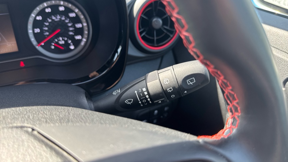 Hyundai i10 1.0 T-GDi N Line 5dr Petrol Hatchback - Image 23