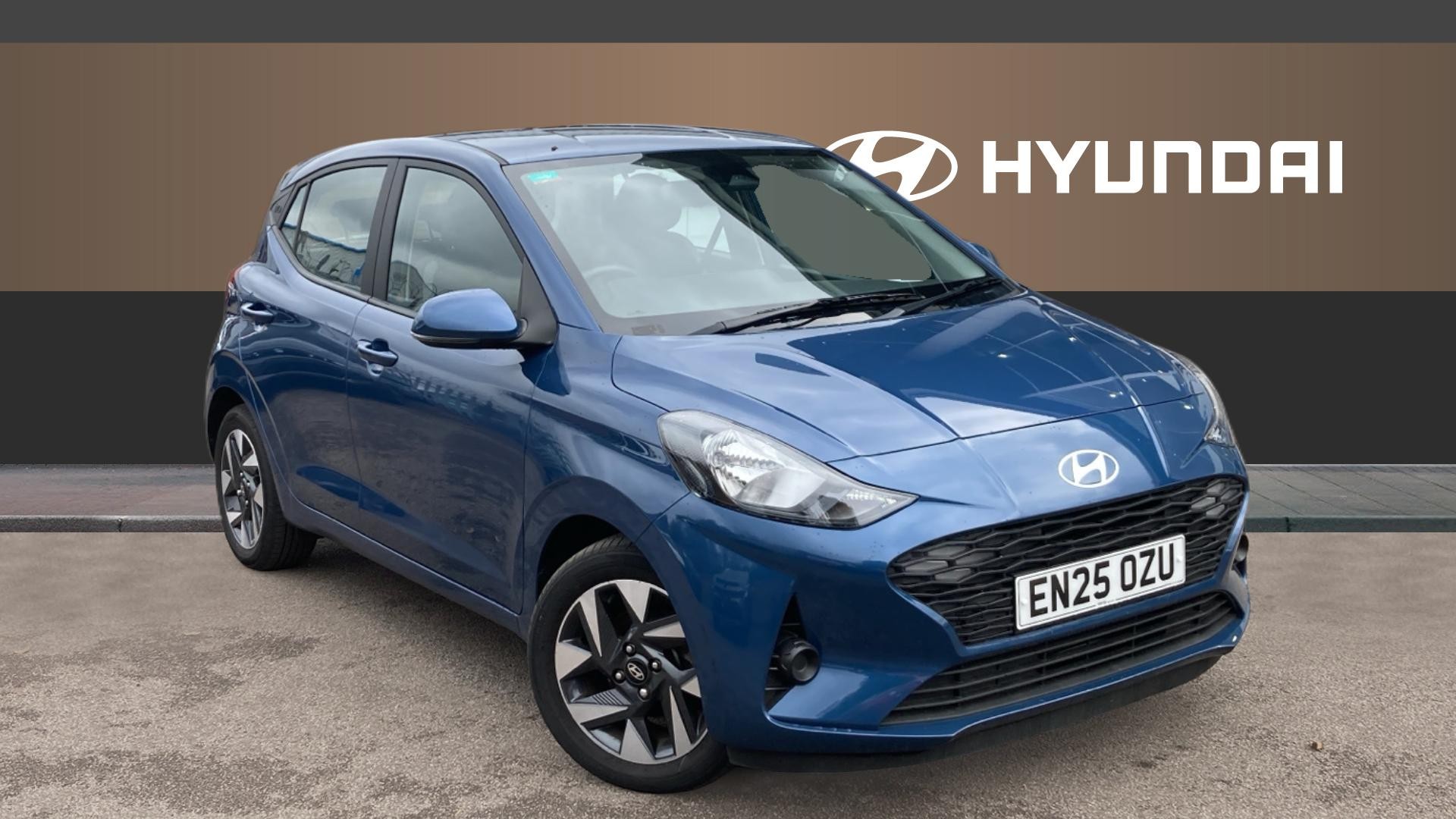Hyundai i10 listing photo