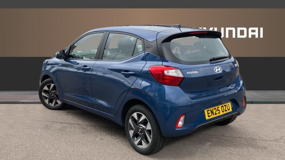 Hyundai i10 1.0 [63] Advance 5dr Auto [Nav] Petrol Hatchback - Image 2
