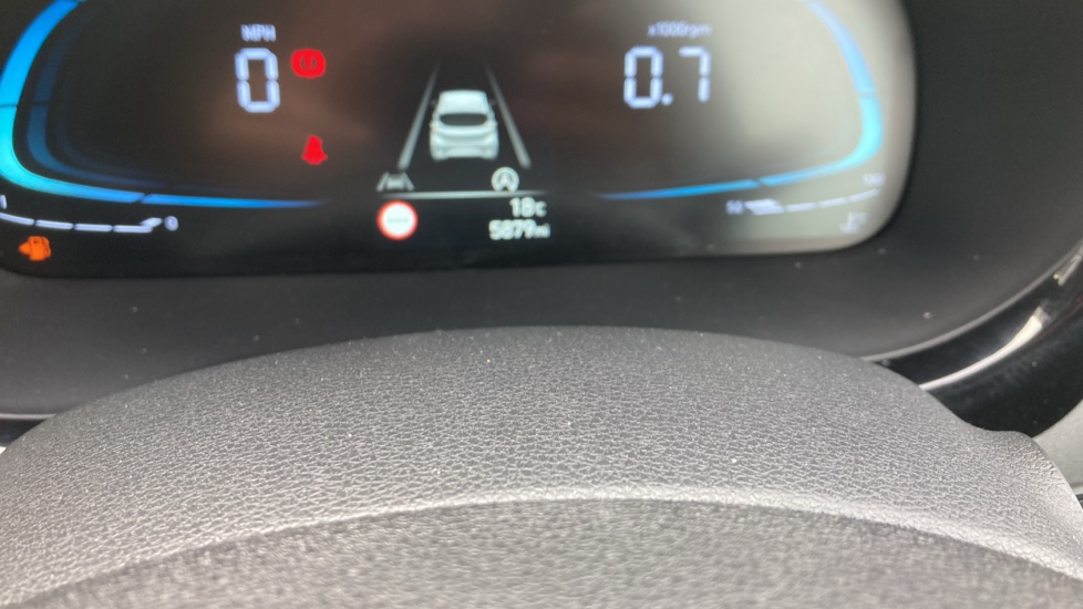Hyundai i10 1.0 [63] Advance 5dr Auto [Nav] Petrol Hatchback - Image 41