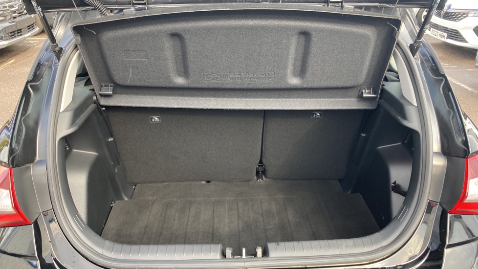 Hyundai i20 1.0T GDi Advance [Nav] 5dr Petrol Hatchback - Image 4