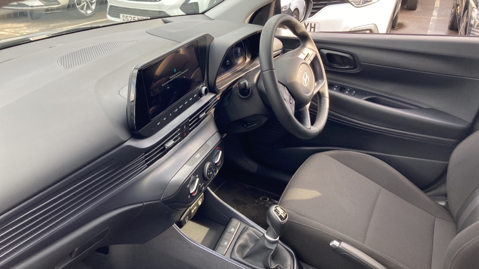 Hyundai i20 1.0T GDi Advance [Nav] 5dr Petrol Hatchback - Image 9