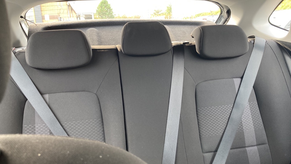 Hyundai i20 1.0T GDi Advance [Nav] 5dr Petrol Hatchback - Image 15