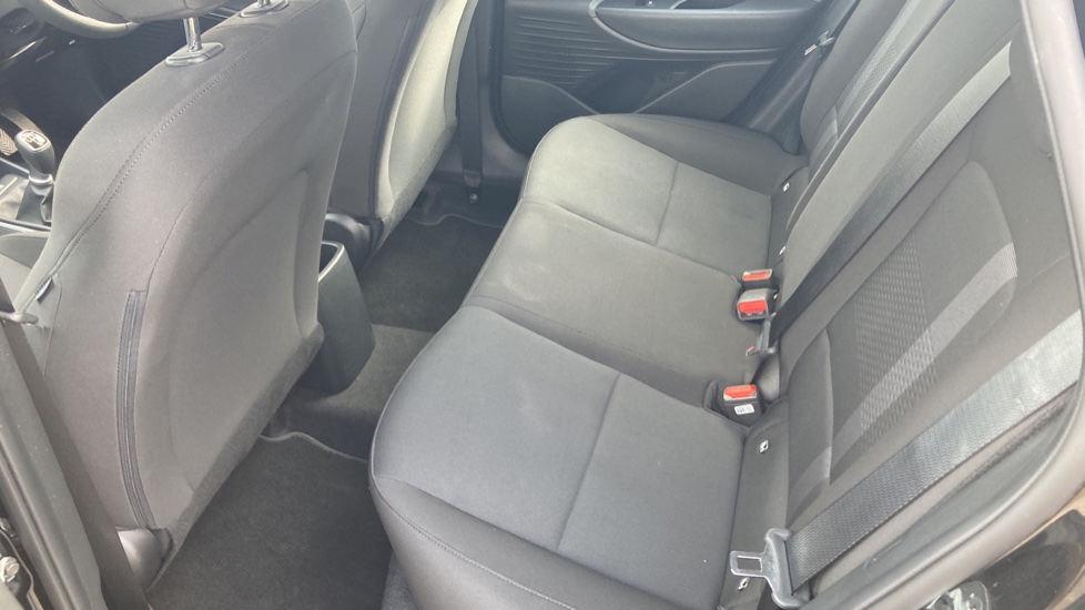 Hyundai i20 1.0T GDi Advance [Nav] 5dr Petrol Hatchback - Image 16