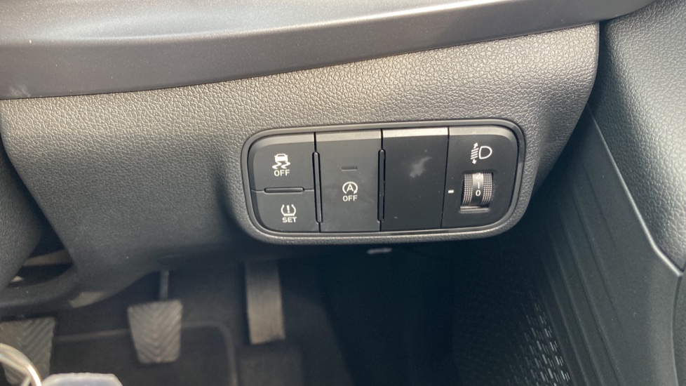 Hyundai i20 1.0T GDi Advance [Nav] 5dr Petrol Hatchback - Image 23