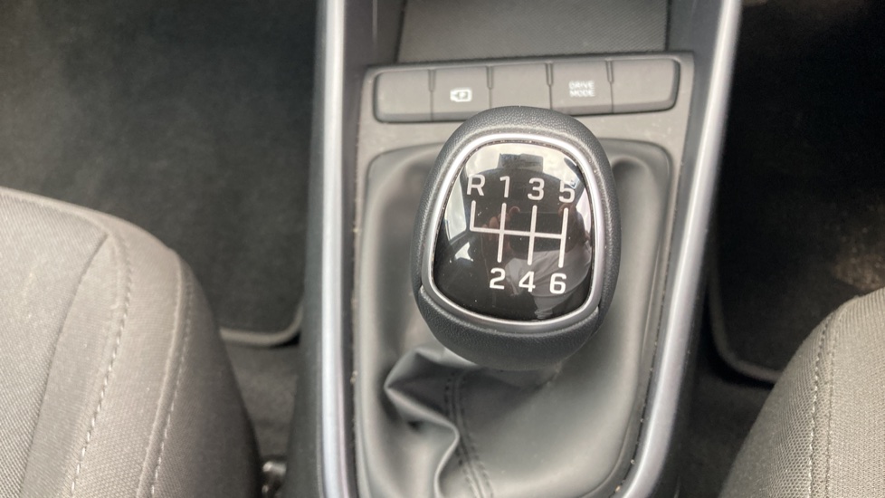 Hyundai i20 1.0T GDi Advance [Nav] 5dr Petrol Hatchback - Image 28