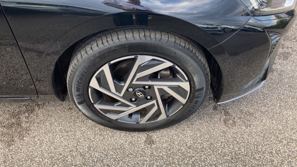 Hyundai i20 1.0T GDi Advance [Nav] 5dr Petrol Hatchback - Image 33