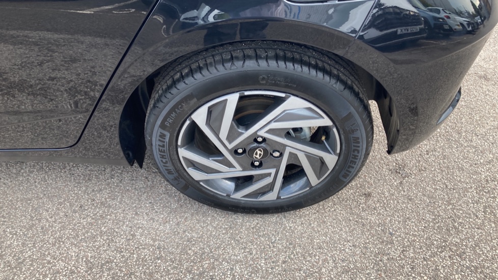 Hyundai i20 1.0T GDi Advance [Nav] 5dr Petrol Hatchback - Image 36