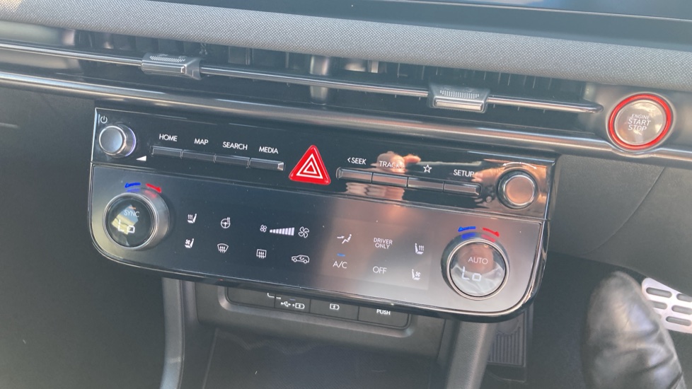 Hyundai TUCSON 1.6T Plug-in Hybrid N Line S 5dr Auto Estate - Image 23