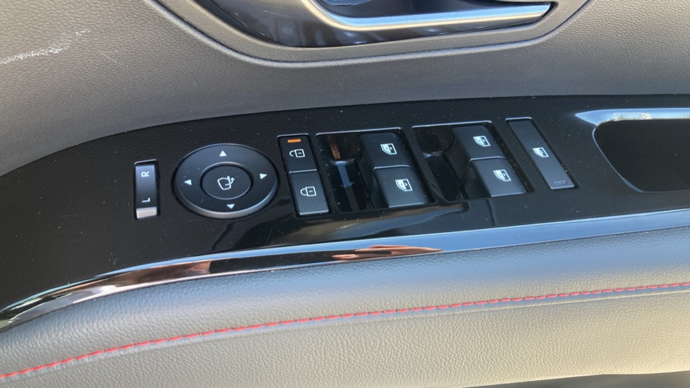 Hyundai TUCSON 1.6T Plug-in Hybrid N Line S 5dr Auto Estate - Image 29