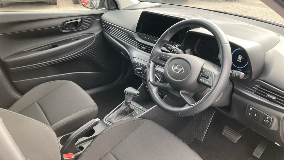 Hyundai i20 1.0T GDi Advance 5dr DCT Petrol Hatchback - Image 11