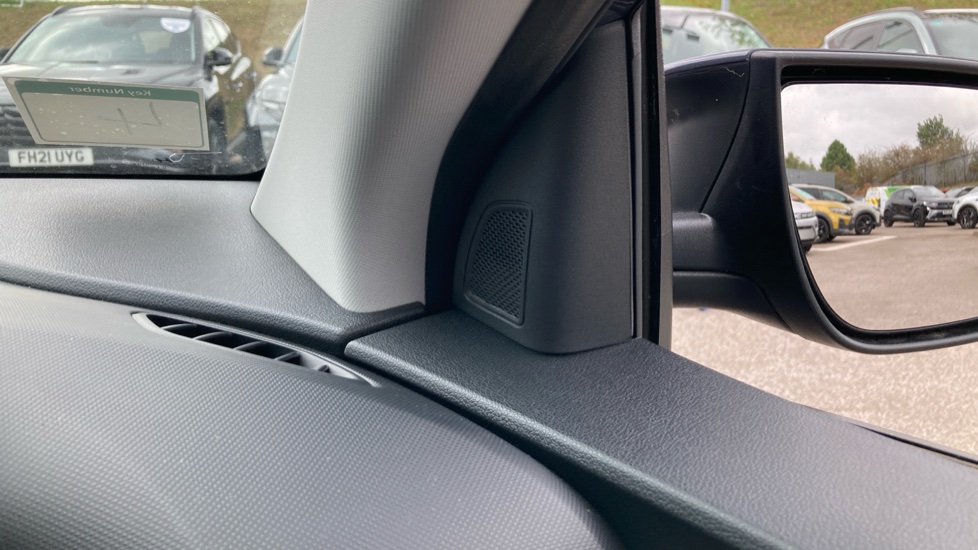 Hyundai i20 1.0T GDi Advance 5dr DCT Petrol Hatchback - Image 27