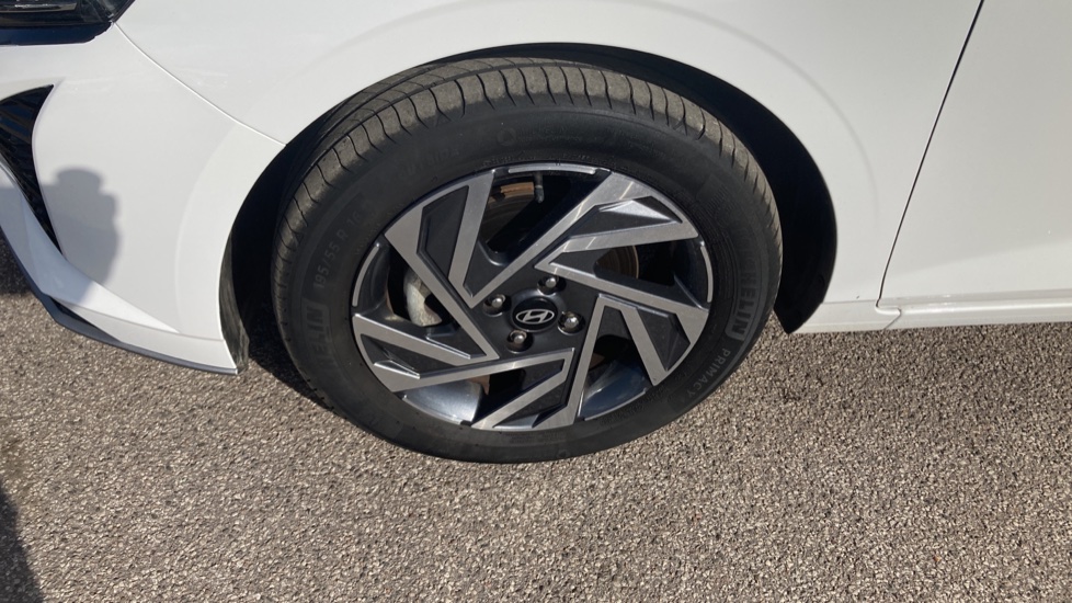 Hyundai i20 1.0T GDi Advance 5dr DCT Petrol Hatchback - Image 34
