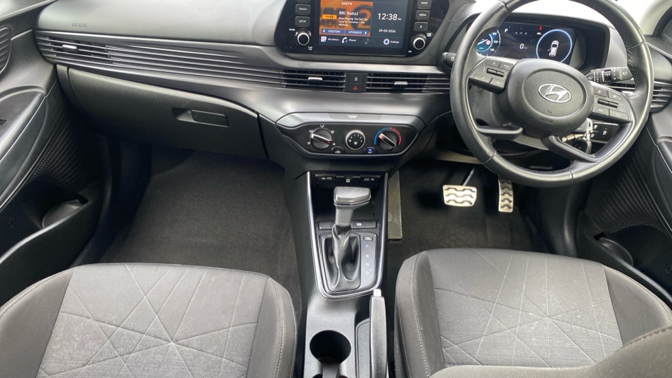 Hyundai BAYON 1.0 TGDi 48V MHEV SE Connect 5dr DCT Petrol Hatchback - Image 10