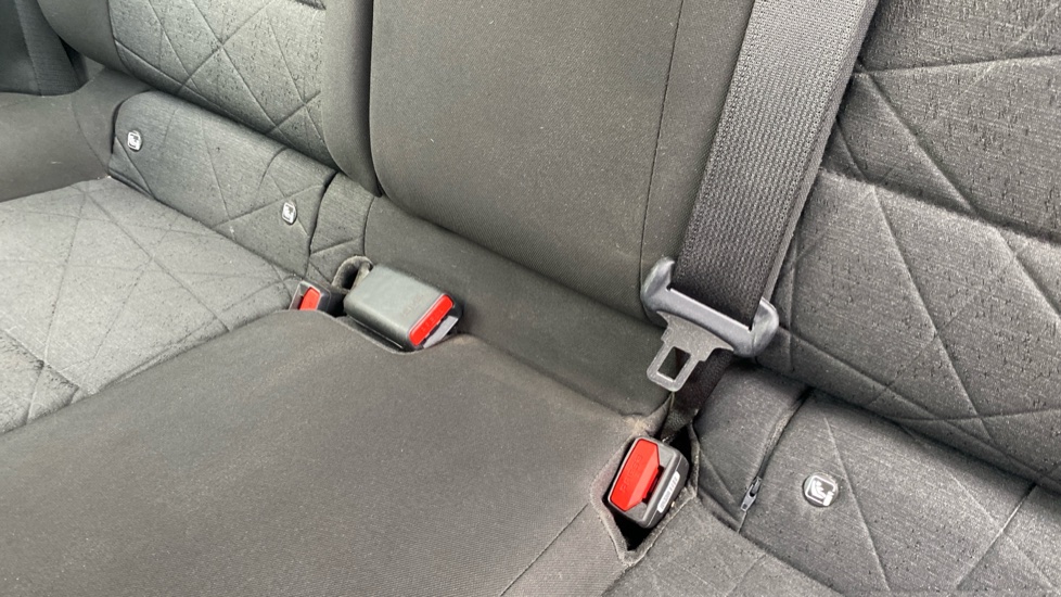 Hyundai BAYON 1.0 TGDi 48V MHEV SE Connect 5dr DCT Petrol Hatchback - Image 16
