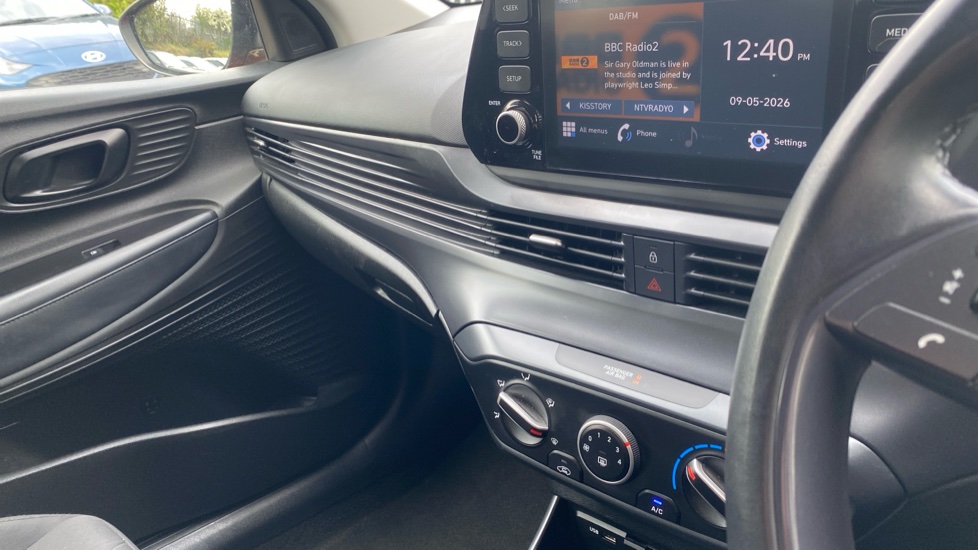 Hyundai BAYON 1.0 TGDi 48V MHEV SE Connect 5dr DCT Petrol Hatchback - Image 26
