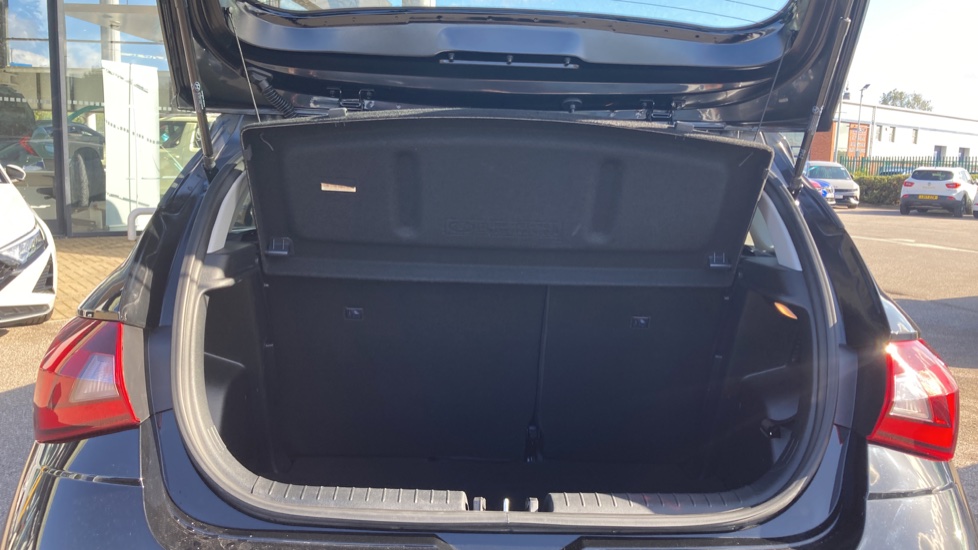 Hyundai i20 1.0T GDi Advance 5dr DCT Petrol Hatchback - Image 4