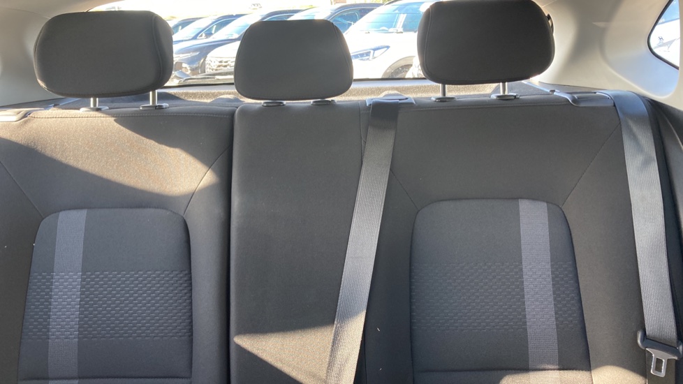 Hyundai i20 1.0T GDi Advance 5dr DCT Petrol Hatchback - Image 15