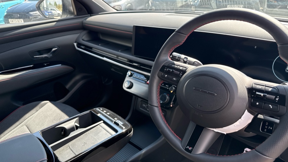 Hyundai TUCSON 1.6T Hybrid N Line 5dr Auto Hybrid Estate - Image 14